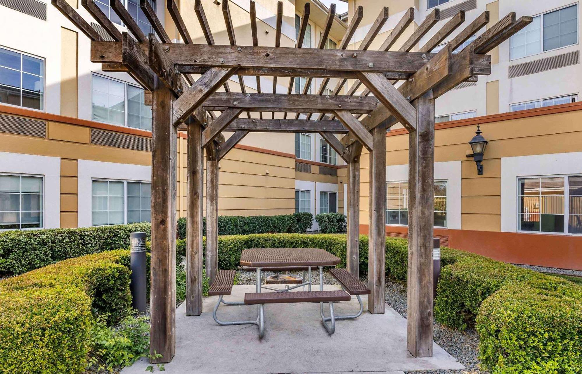 Extended Stay America Premier Suites - San Jose - Airport Exterior photo